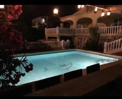 Villa Villa Caleta *