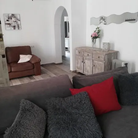 Villa Caleta *
